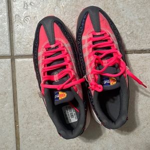 Nike Air Max Sneakers